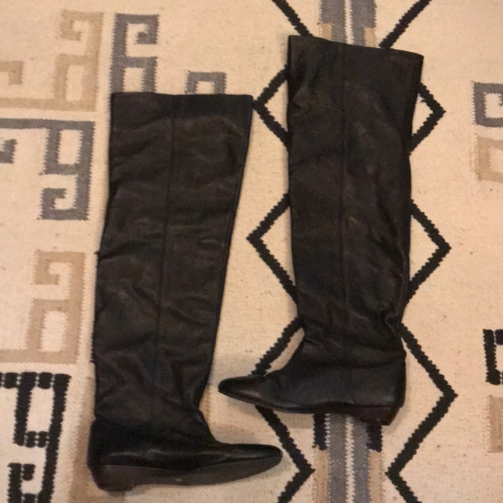 Over the knee leather slouchy style boots
